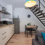 Inpoint Modern Loft - City Centre Lazarza St 13