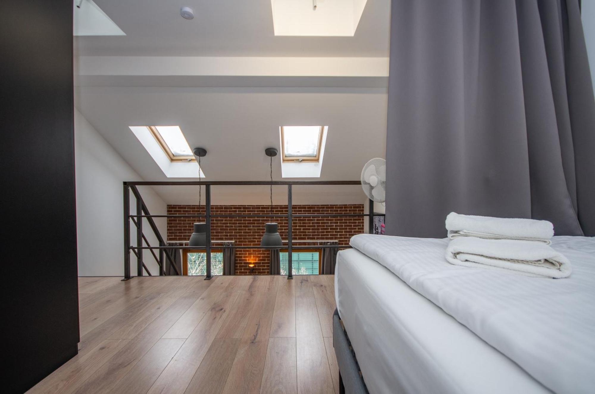 Apartament Inpoint Modern Loft - Centre Lazarza St 13
